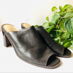Lord & Taylor • Umber Leather Minimalist Heels